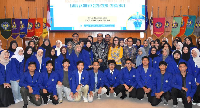UNY Jadi Tuan Rumah Penyerahan Beasiswa Pendidikan Bayan Peduli Batch UNY Jadi Tuan Rumah Penyerahan Beasiswa Pendidikan Bayan Peduli Batch